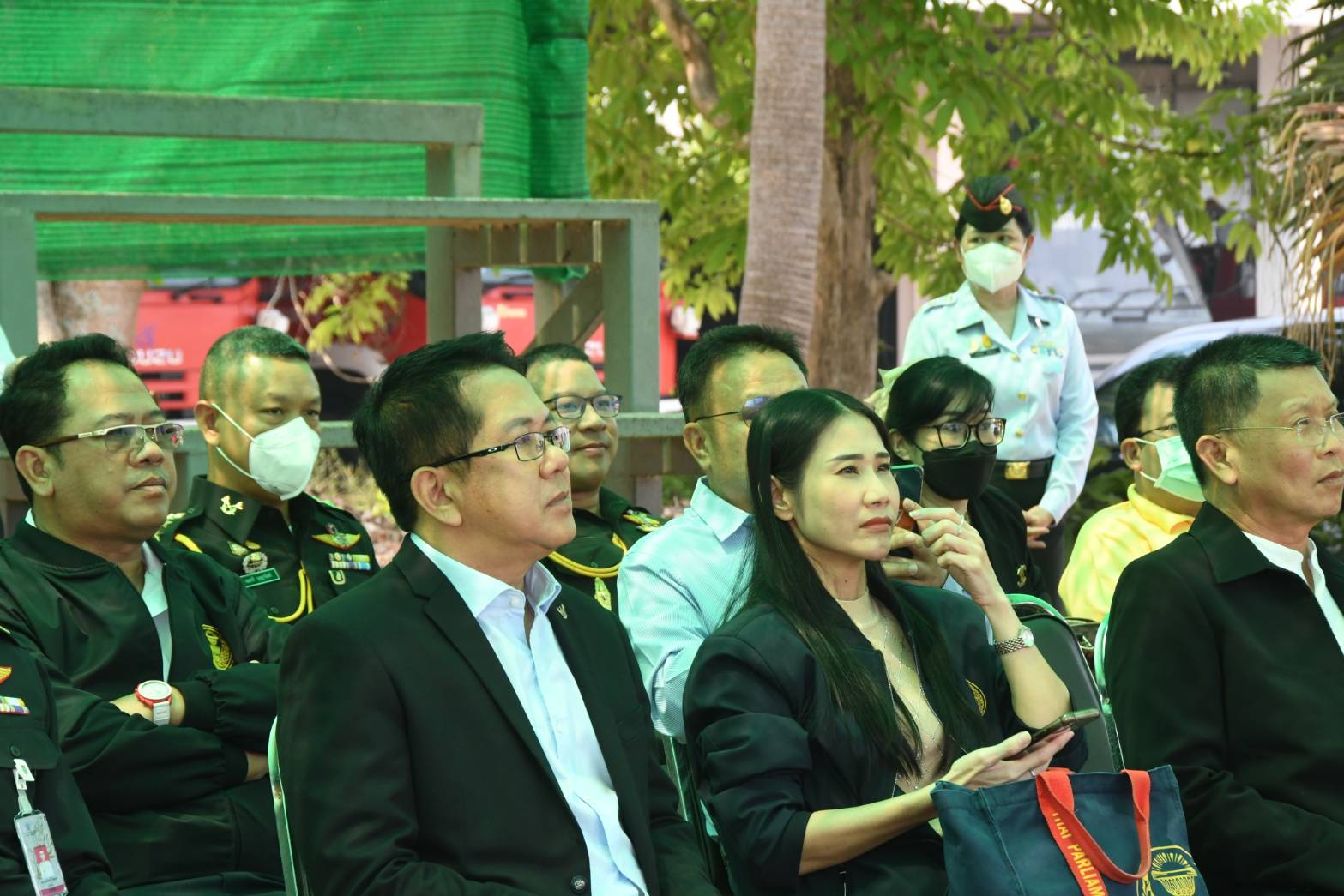 ต้อนรับคณะกรรมาธิการวิสามัญพิจารณาศึกษาแนวทางการถ่ายโอนธุรกิจของกองทัพฯ