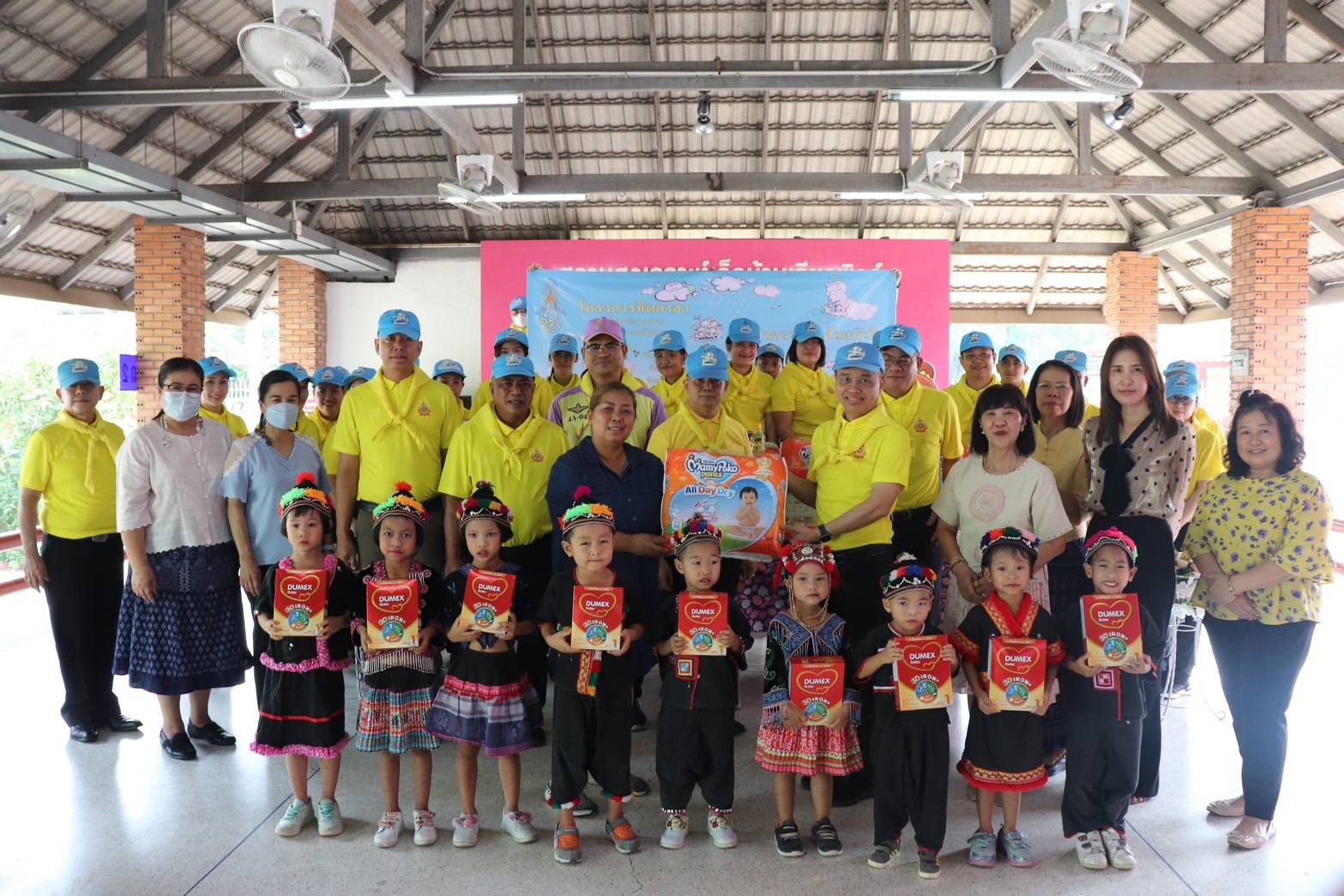 พท.ร่วมกับ ศพปน.พท.,ศฝปท.(เชียงใหม่) และประชาชนจิตอาสาในพื้นที่ ร่วมทำ กิจกรรมจิตอาสาพัฒนาชุมชน