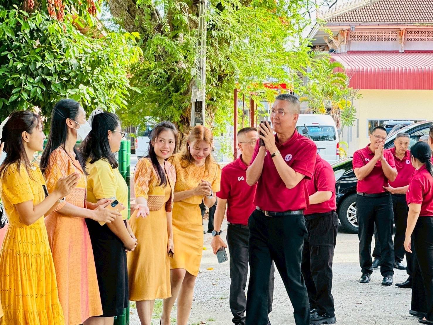 กรมการพลังงานทหาร สานสัมพันธ์ชุมชน มอบอุปกรณ์กีฬาแก่โรงเรียนบ้านพยูน จ.ระยอง