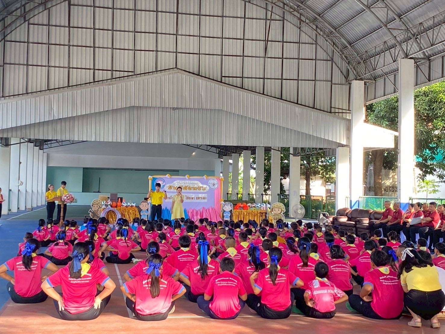 กรมการพลังงานทหาร สานสัมพันธ์ชุมชน มอบอุปกรณ์กีฬาแก่โรงเรียนบ้านพยูน จ.ระยอง