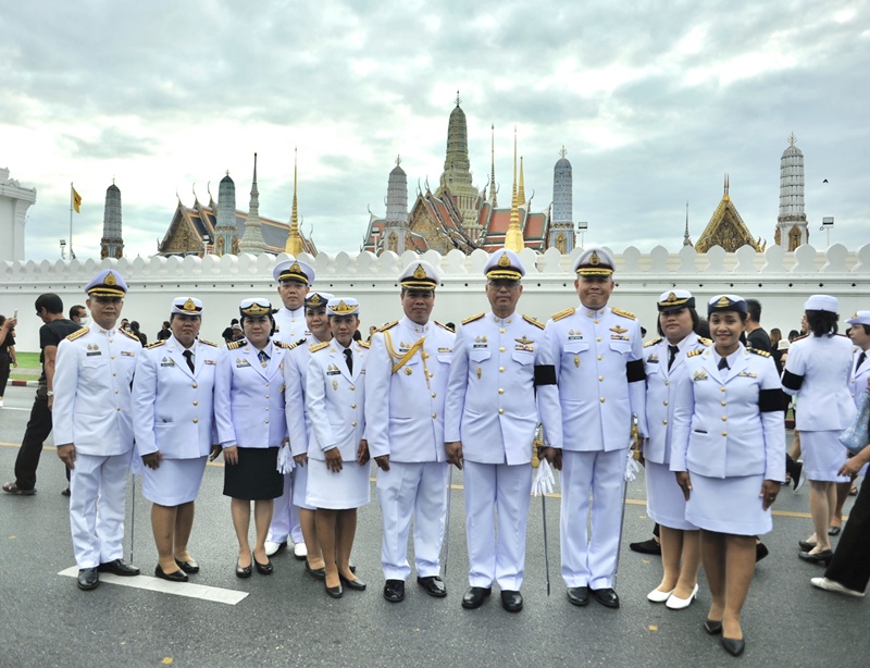 เจ้ากรมการพลังงานทหาร ร่วมพิธีลงนามถวายความอาลัย สมเด็จพระนางเจ้าสิริกิติ์ พระบรมราชินีนาถ พระบรมราชชนนีพันปีหลวง