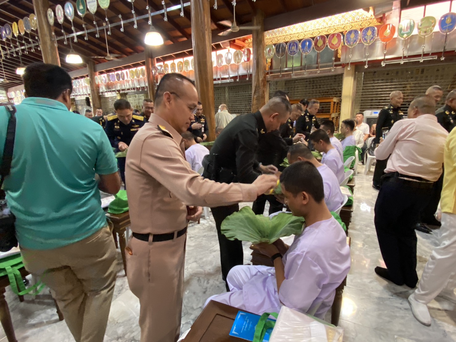 กิจกรรมอุปสมบทหมู่ เทิดทูนสถาบันพระมหากษัตริย์ เพื่อเฉลิมพระเกียรติถวายเป็นพระราช กุศล แด่สมเด็จพระนางเจ้าฯ พระบรมราชินี เนื่องในโอกาสมหามงคล เฉลิมพระชนมพรรษา 4 รอบ