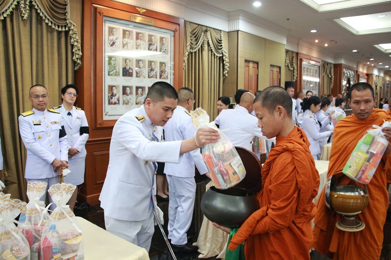 ปลัดกระทรวงกลาโหม เป็นประธานในกิจกรรมเฉลิมพระเกียรติพระบาทสมเด็จพระเจ้าอยู่หัว เนื่องในโอกาสวันเฉลิมพระชนมพรรษา ๒๘ กรกฎาคม ๒๕๖๙