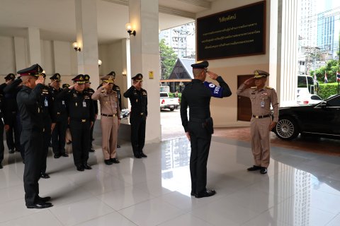 รองปลัดกระทรวงกลาโหม กรุณาตรวจเยี่ยม กรมการพลังงานทหาร
